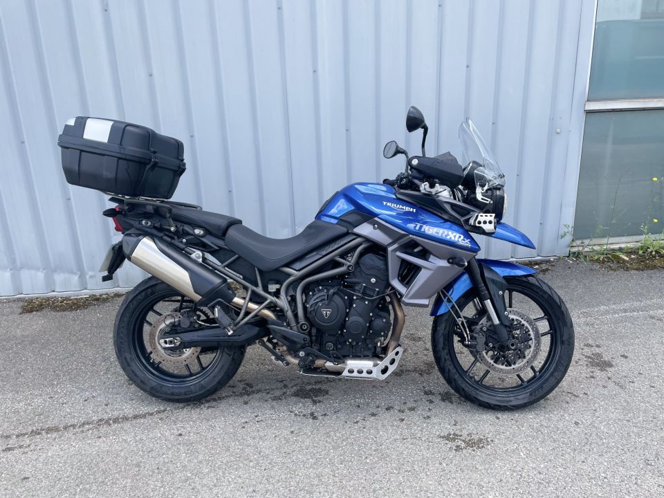 TRIUMPH TIGER 800 XRX 4