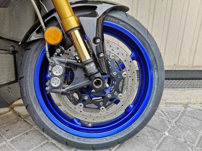 YAMAHA MT-10 SP 4
