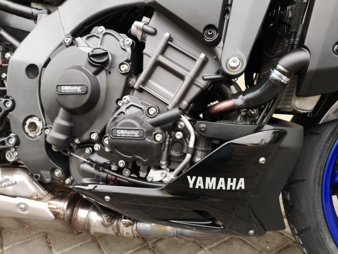 YAMAHA MT-10 SP 4