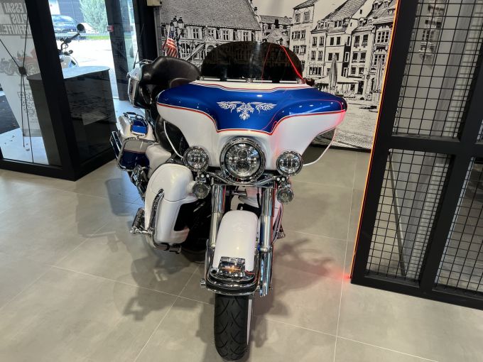 HARLEY-DAVIDSON TOURING ELECTRA GLIDE 1584 ULTRA CLASSIC 4