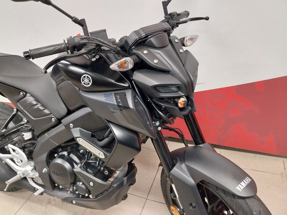 YAMAHA MT 125 4