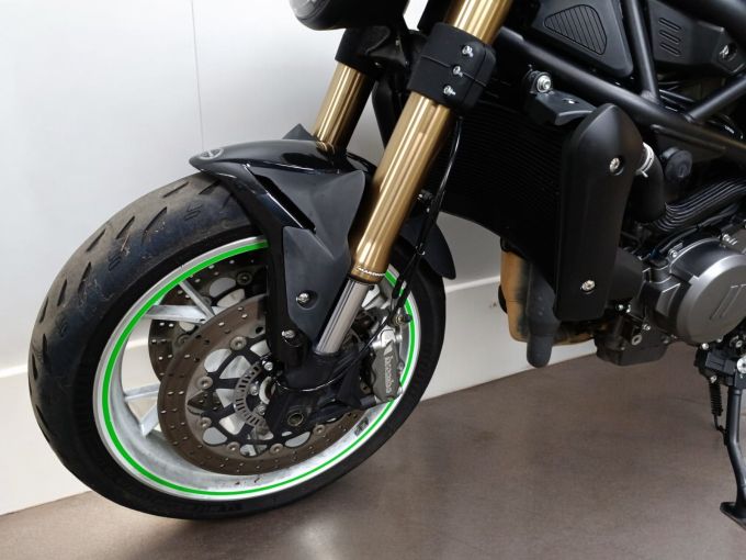 BENELLI 752s 4