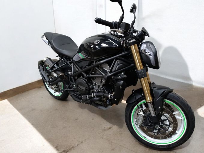 BENELLI 752s 4