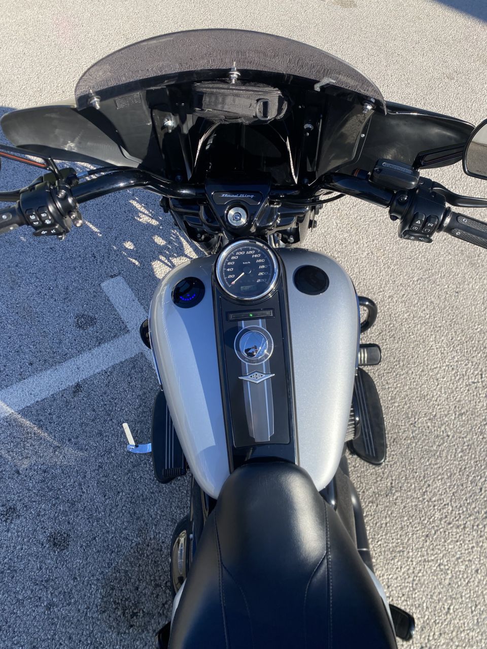 HARLEY-DAVIDSON TOURING ROAD KING 1868 SPECIAL 4