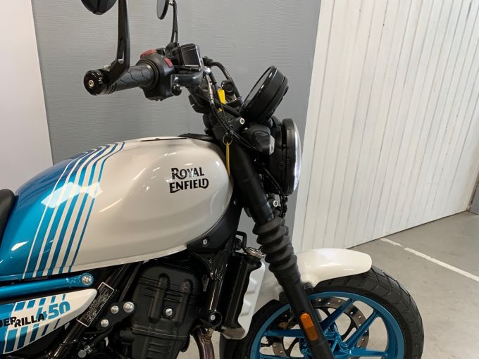 ROYAL ENFIELD GUERILLA 4