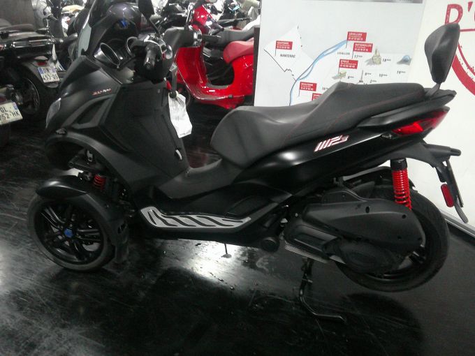 PIAGGIO MP3 300 HPE ABS ASR EURO5 4