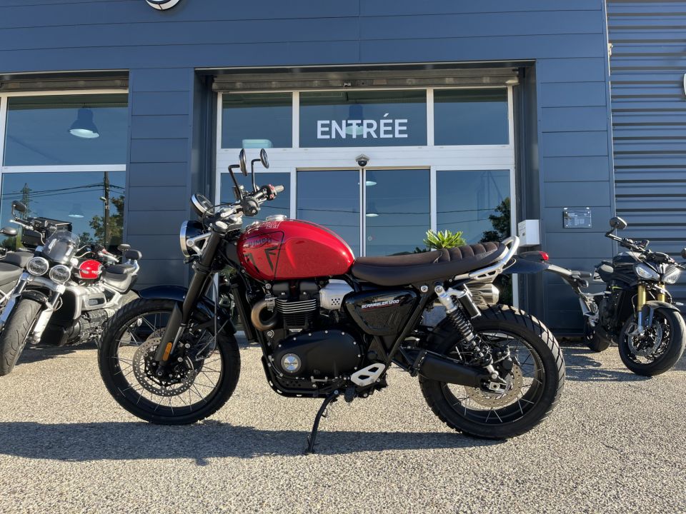 TRIUMPH SCRAMBLER 1200 4
