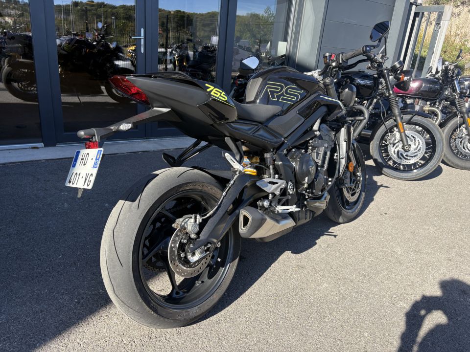 TRIUMPH STREET TRIPLE 765 RS 4