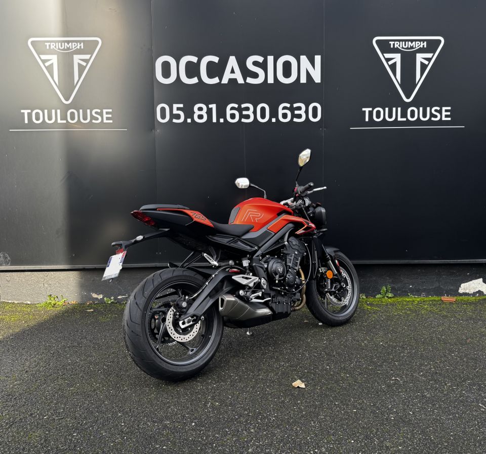 TRIUMPH STREET TRIPLE 765 R 4