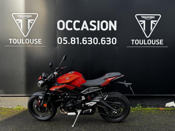 TRIUMPH STREET TRIPLE 765 R 4