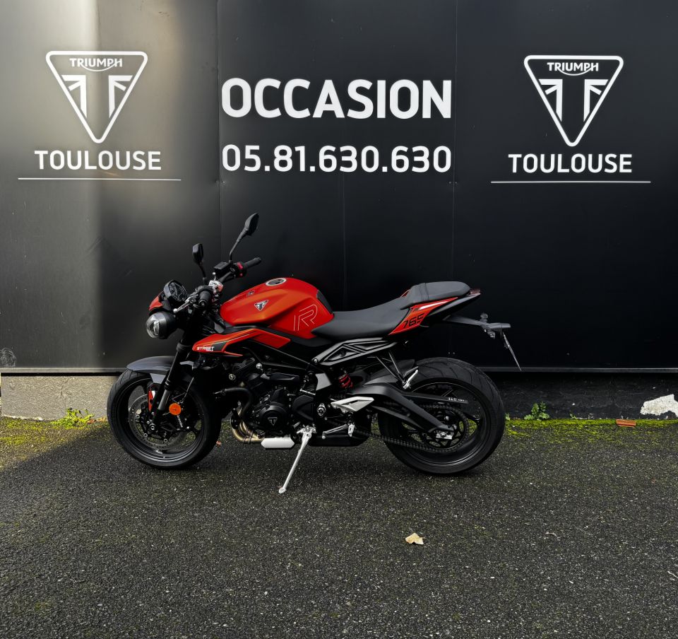 TRIUMPH STREET TRIPLE 765 R 4