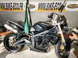TRIUMPH STREET TRIPLE 675 - 2012
