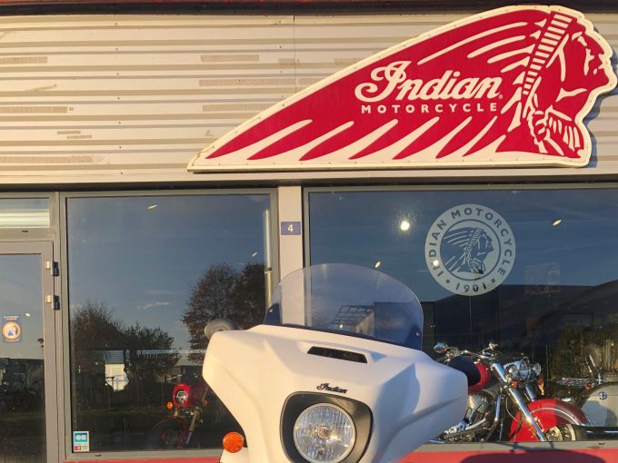 INDIAN CHIEFTAIN 1811 4