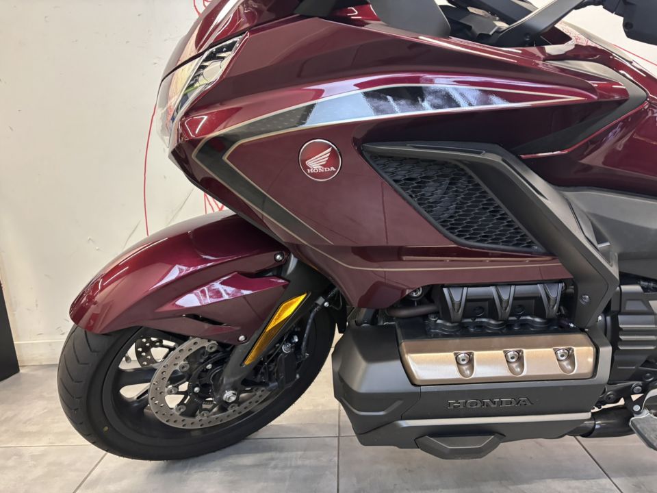 HONDA GL 1800 GOLDWING DCT 4