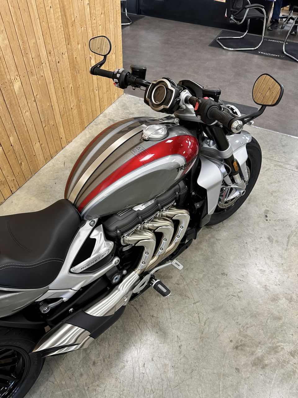TRIUMPH ROCKET 3 R 4