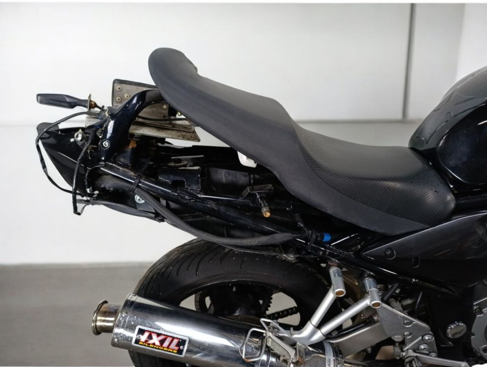 SUZUKI GSF 650 N BANDIT 4