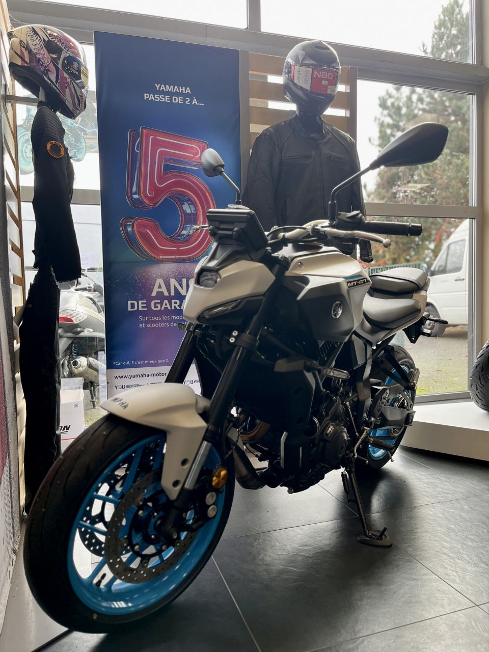 YAMAHA MT-07 (47.5CV) 4