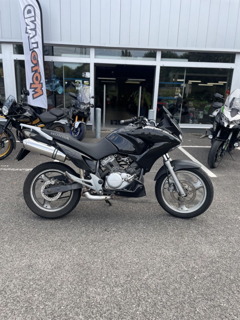 HONDA VARADERO 125 4