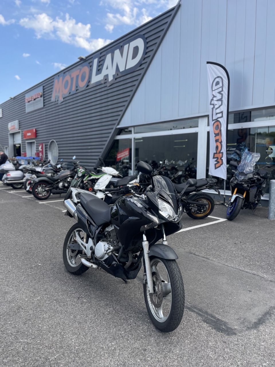 HONDA VARADERO 125 4