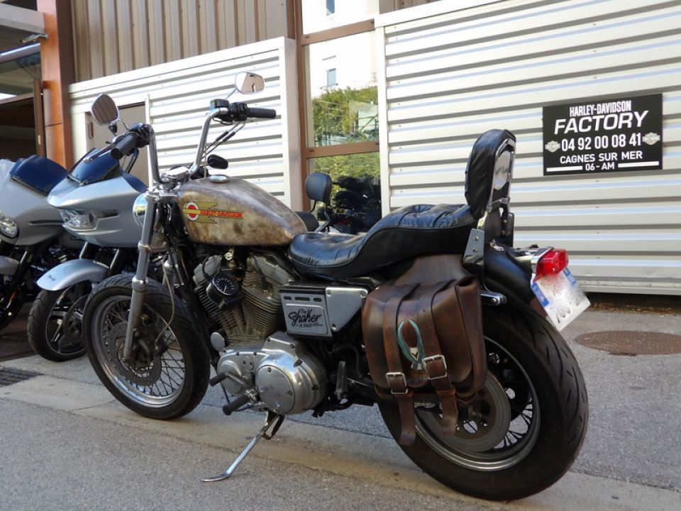 HARLEY-DAVIDSON SPORTSTER 883 4