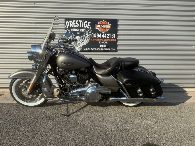 HARLEY-DAVIDSON TOURING ROAD KING 1690 CLASSIC 4