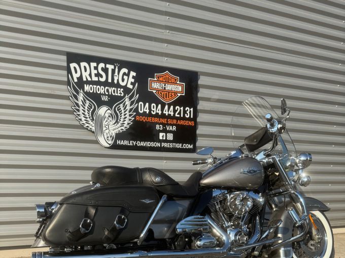 HARLEY-DAVIDSON TOURING ROAD KING 1690 CLASSIC 4