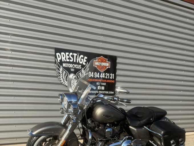 HARLEY-DAVIDSON TOURING ROAD KING 1690 CLASSIC 4