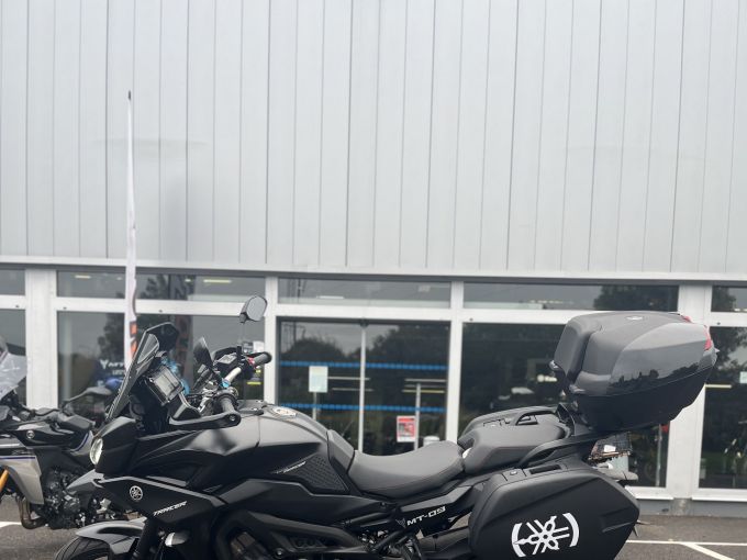 YAMAHA MT-09 TRACER 4