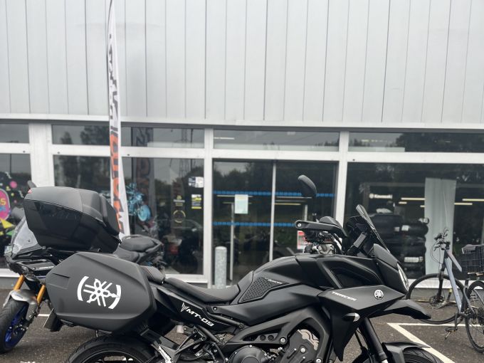 YAMAHA MT-09 TRACER 4