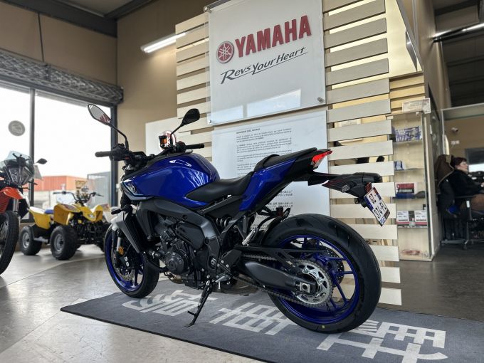 YAMAHA MT-09 Y-AMT 35 KW 4