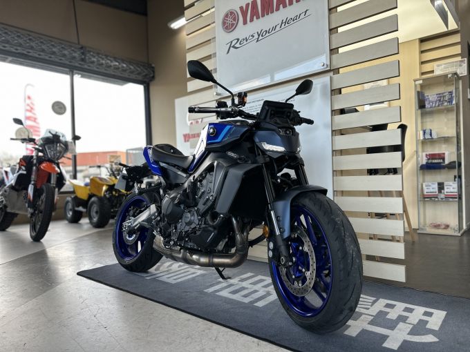 YAMAHA MT-09 Y-AMT 35 KW 4