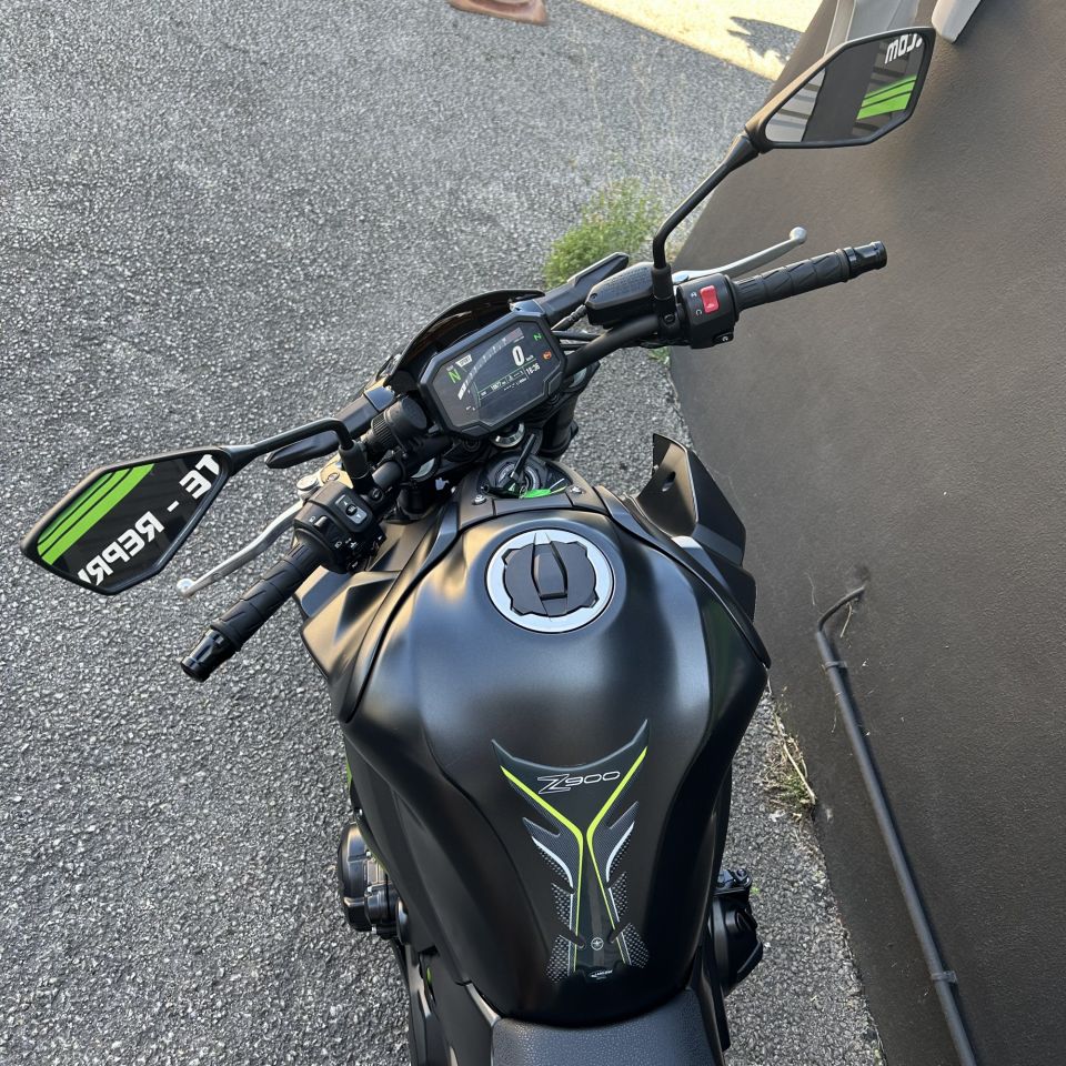 KAWASAKI Z 900 4