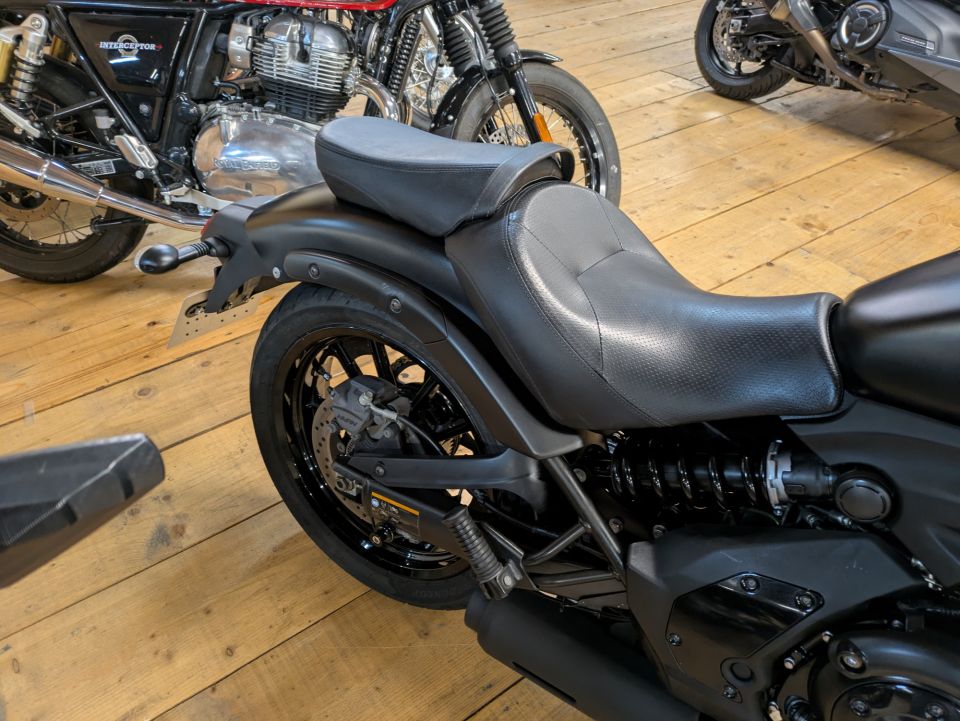 KAWASAKI VULCAN 650 S 4