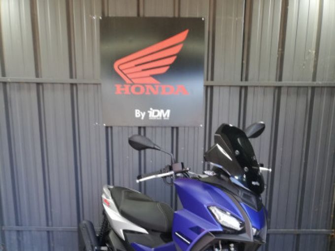APRILIA Aprilia SR GT 125 4