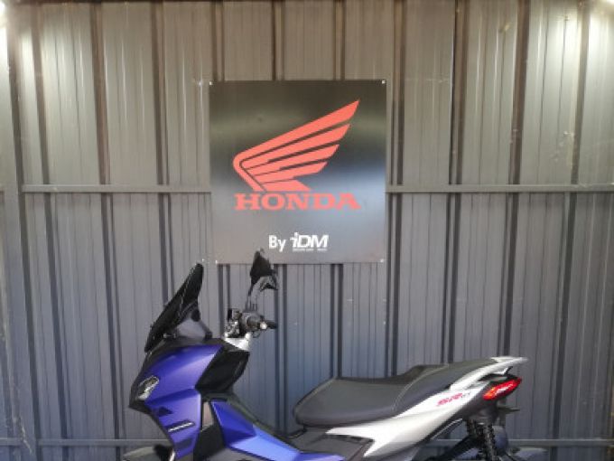 APRILIA Aprilia SR GT 125 4