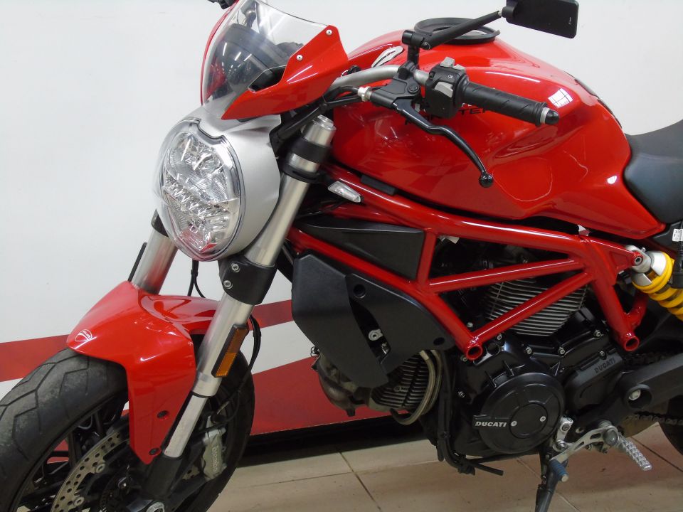DUCATI MONSTER 797 ABS 4