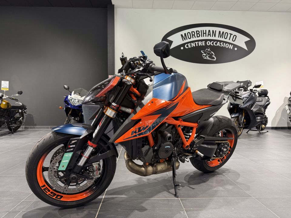 KTM 1290 SUPER DUKE R 4