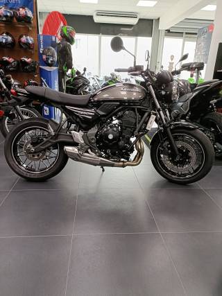 KAWASAKI Z650 RS NEUF  A SASIR GARANTIE 4 ANS COULEUR 24  Z 650 RS - 2025