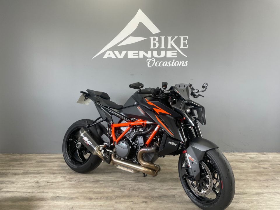 KTM 1390 SUPER DUKE R 4