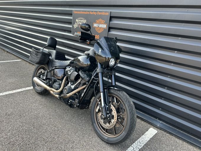 HARLEY-DAVIDSON SOFTAIL LOW RIDER 1868 S 4