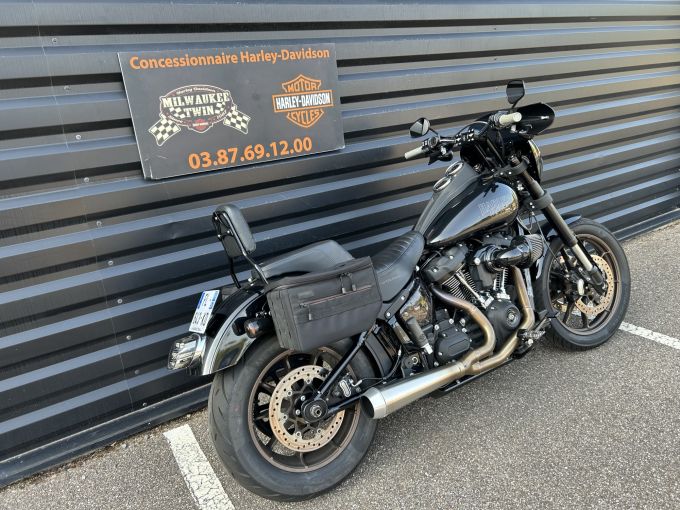 HARLEY-DAVIDSON SOFTAIL LOW RIDER 1868 S 4