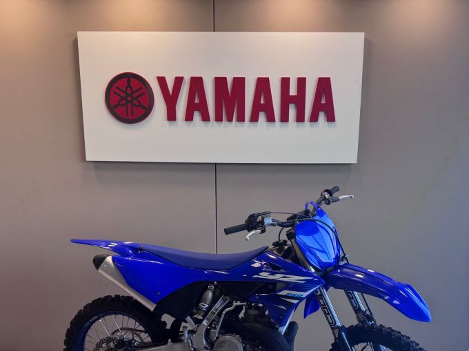 YAMAHA YZ250 4