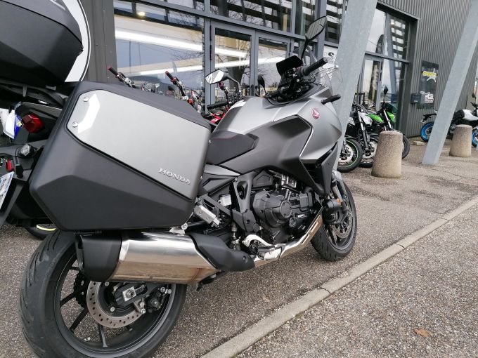 HONDA NT 1100 DCT 4