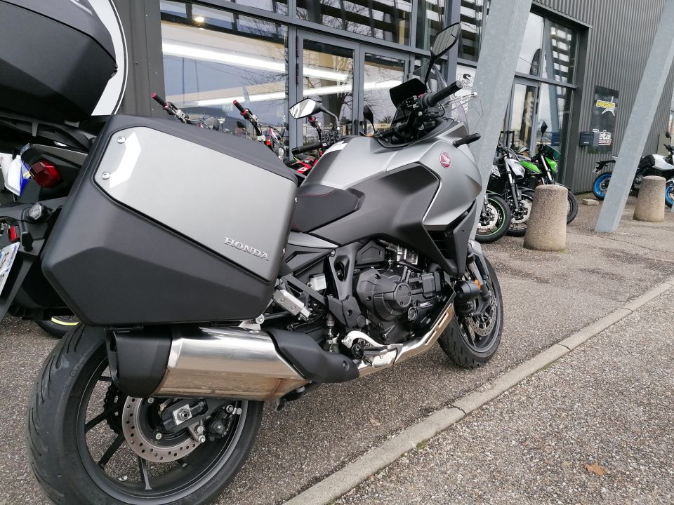 HONDA NT 1100 DCT 4