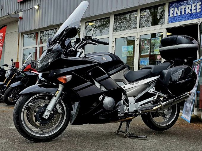 YAMAHA FJR 1300 4