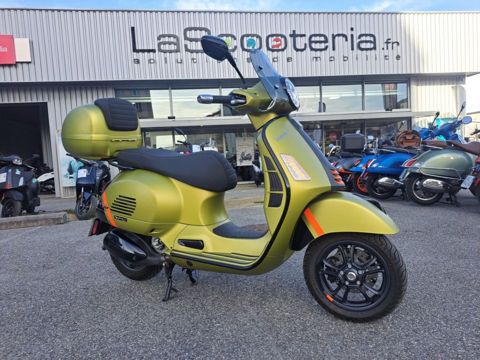 VESPA GTS 300 4