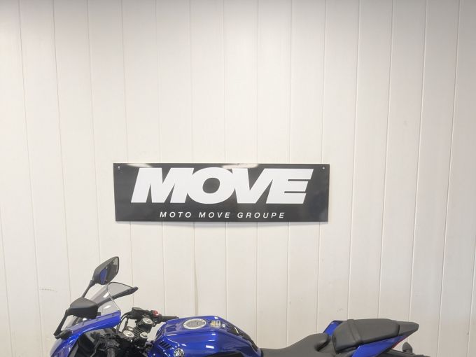YAMAHA YZF-R125 4