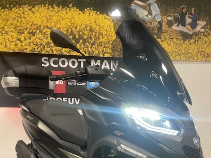 PIAGGIO MP3 530 HPE EXCLUSIVE 4