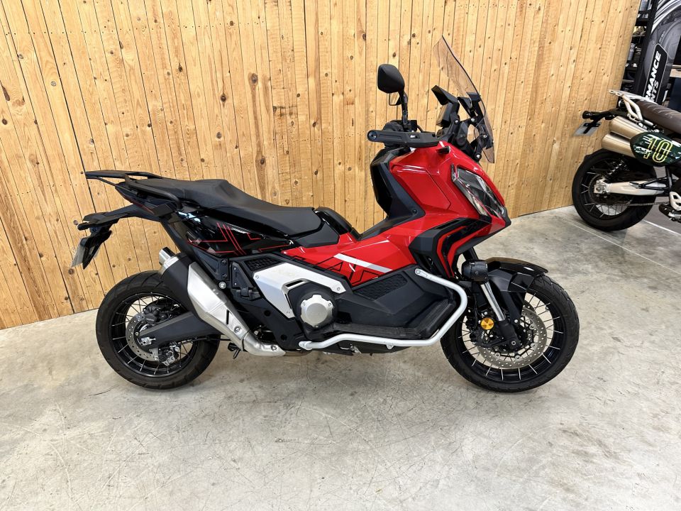 HONDA X-ADV 4