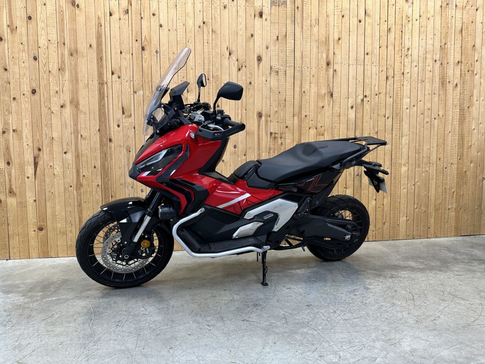 HONDA X-ADV 4